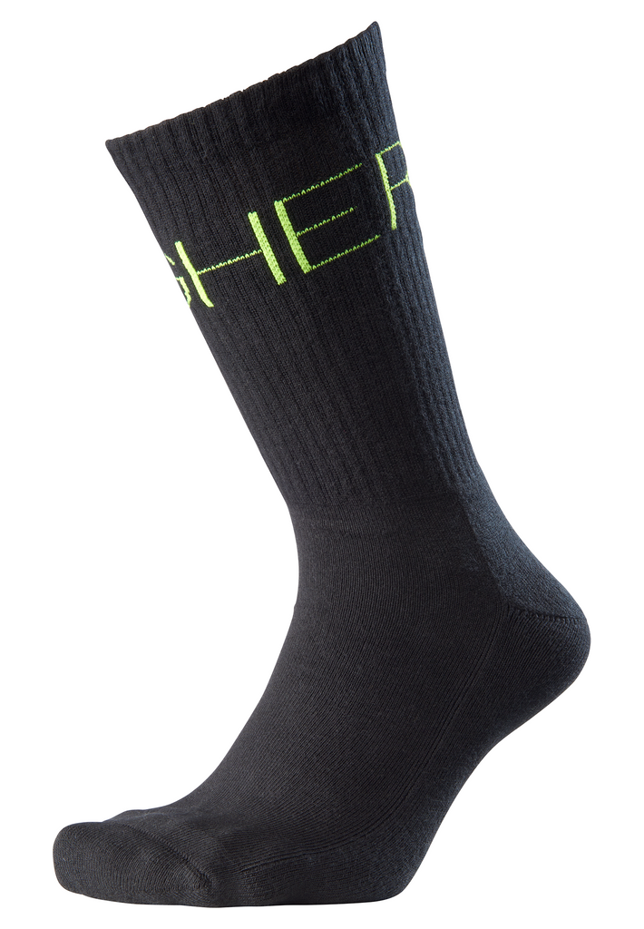 ["NZINGA Tennis Socken by Nikeata Thompson \"HIGHER\""]