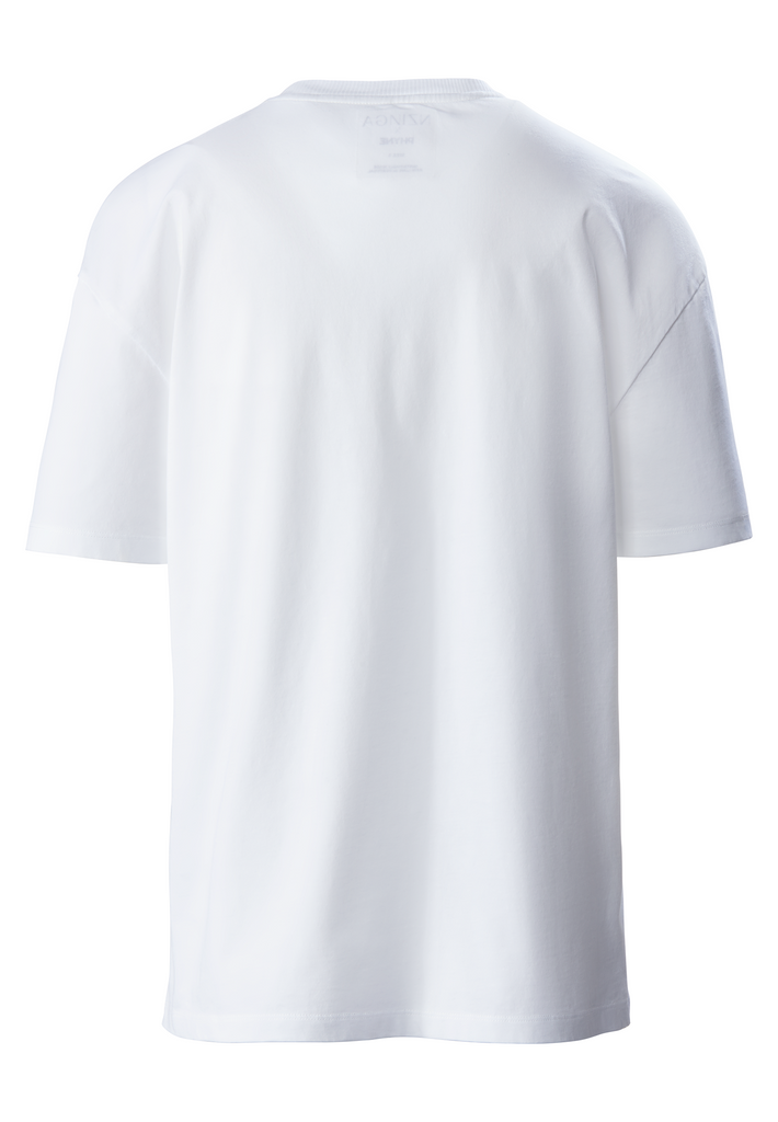 ["NZINGA Oversize T-Shirt \"higher x level\" by Nikeata Thompson Rückansicht"]